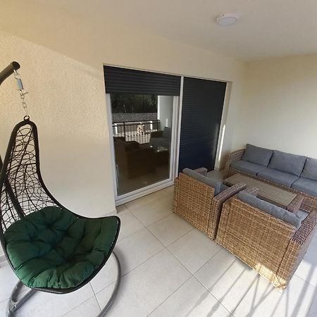 Apartmann วีร์ ภายนอก รูปภาพ
