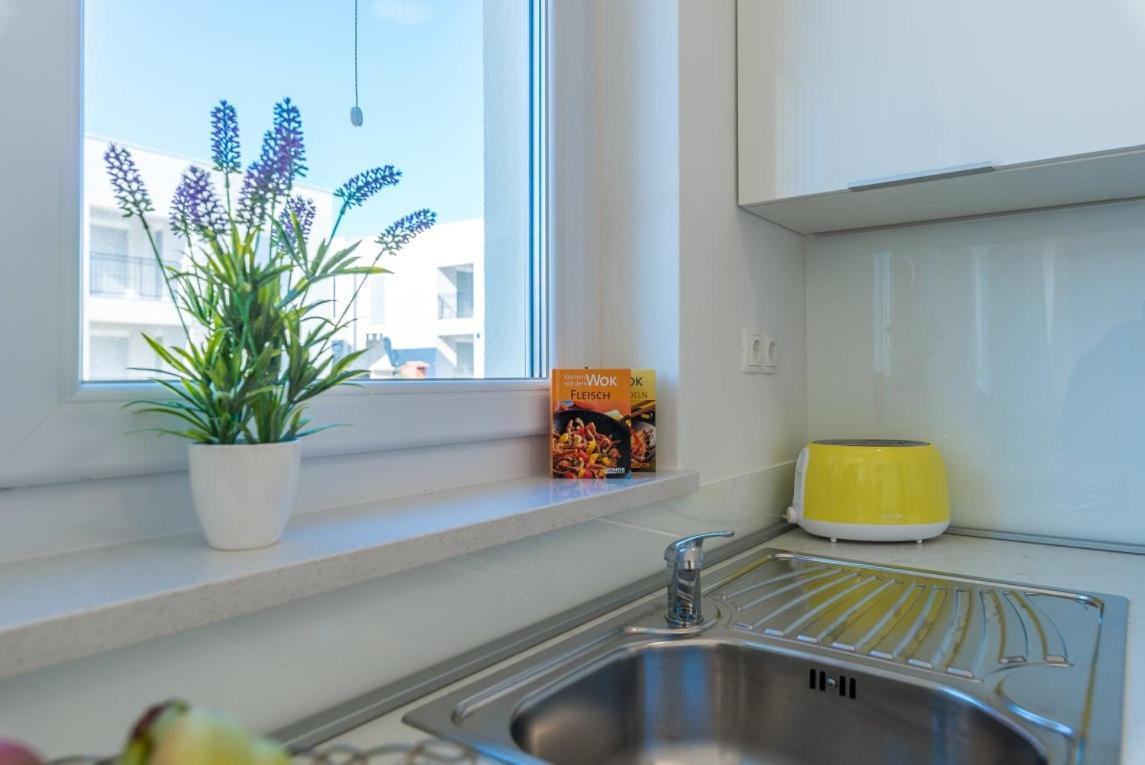 Apartmann วีร์ ภายนอก รูปภาพ